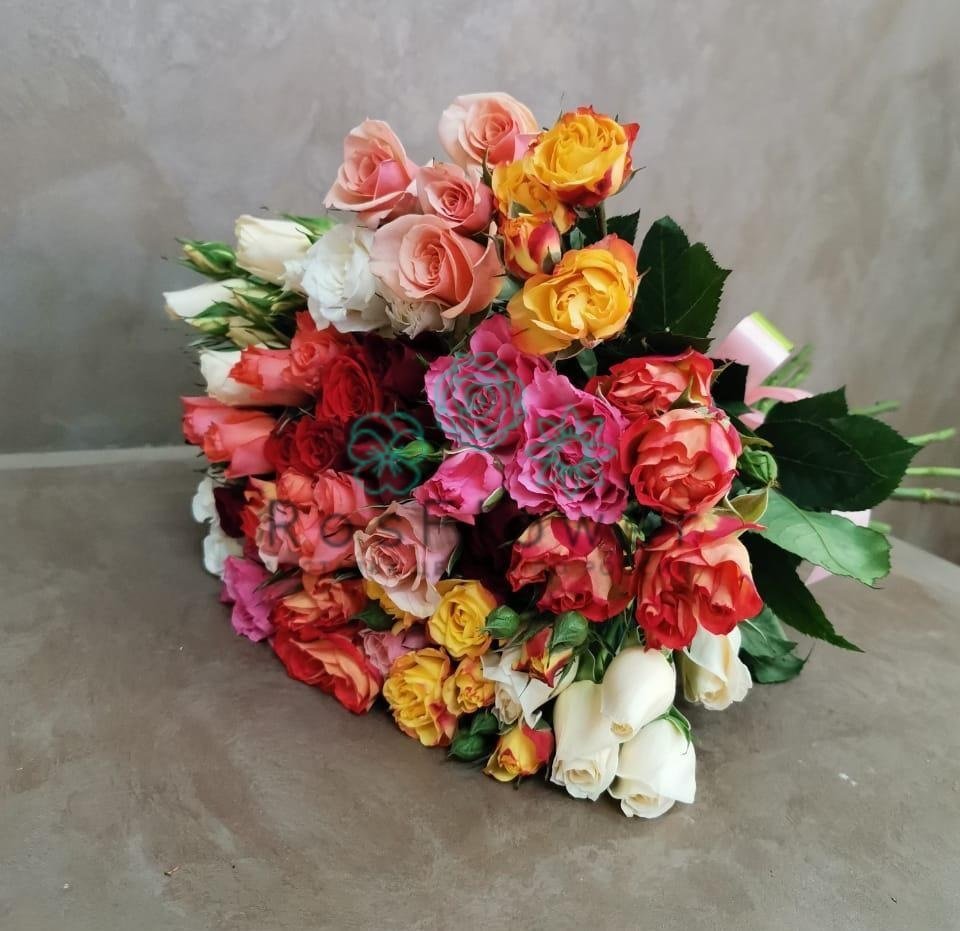 Букет цветов из: Розы в Селиваниху