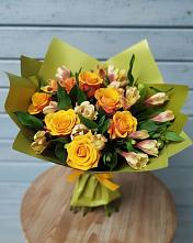 Букет цветов из:  Альстромерии и Розы в Селиваниху