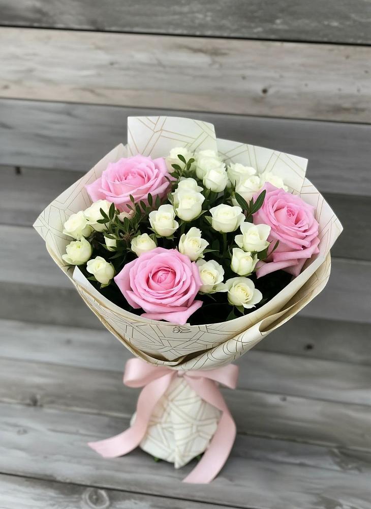 Букет цветов из: Розы в Селиваниху