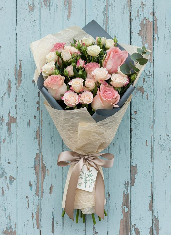 Букет цветов из: Розы в Селиваниху