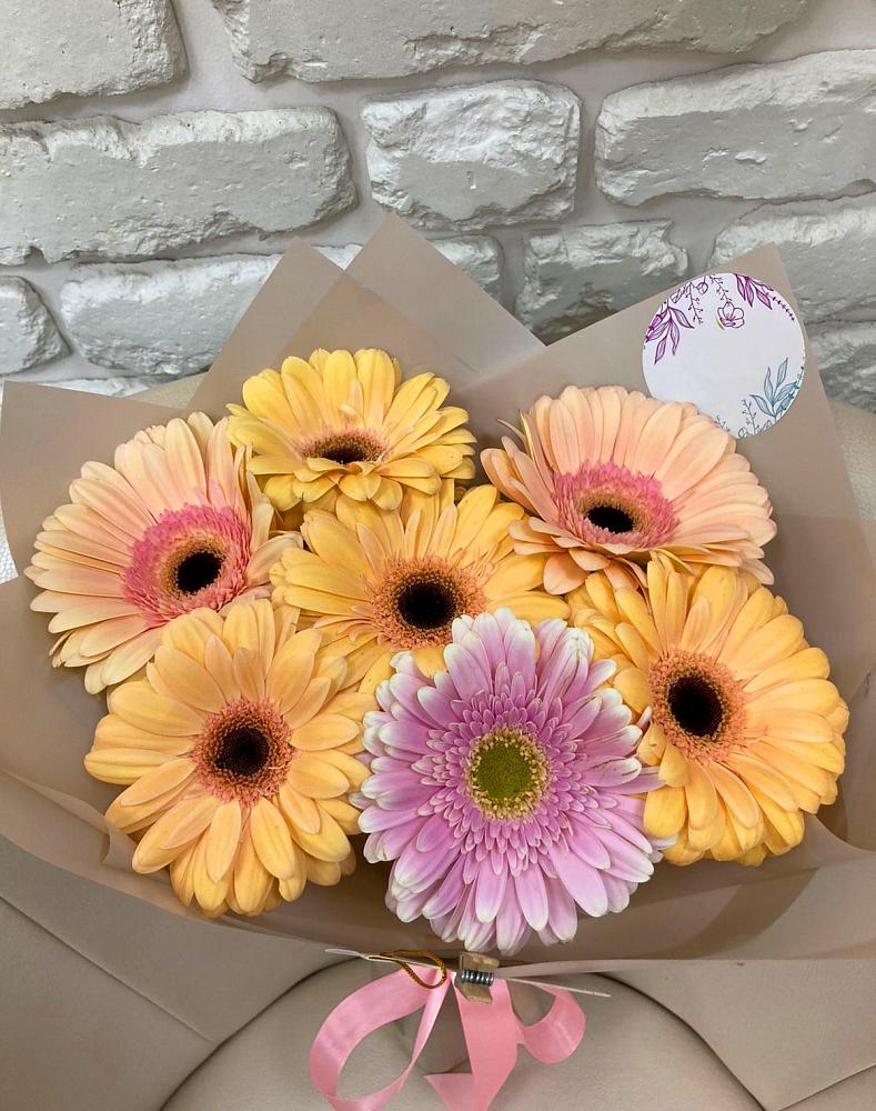 Букет цветов из: Герберы в Селиваниху