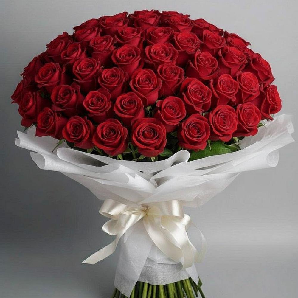 Букет 101 Красная роза Блэк Мэджик в Селиваниху