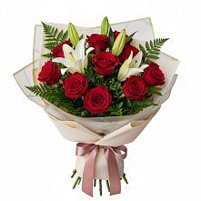 Букет цветов из:  Лилии и Розы в Селиваниху