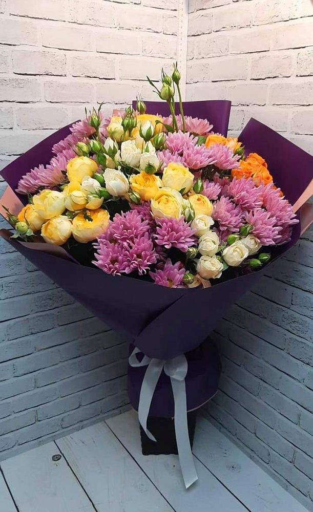 Букет цветов из: Хризантемы и Розы в Селиваниху