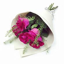 Букет цветов из:  Розы в Селиваниху