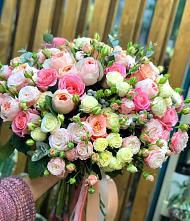 Букет цветов из:  Розы #REPLACE_PRED# Селиваниху