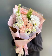 Букет цветов из:  Хризантемы и Розы в Селиваниху