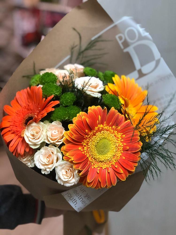 Букет цветов из: Герберы, Хризантемы и Розы в Селиваниху