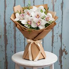 Букет цветов из:  Орхидеи и Розы в Селиваниху