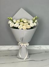 Букет цветов из:  Розы и Лизиантусы в Селиваниху